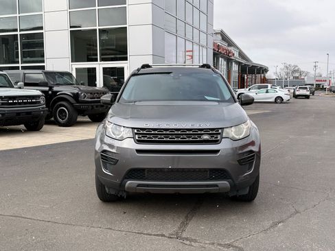 Used 2016 Land Rover Discovery Sport SE AWD/4WD image 7