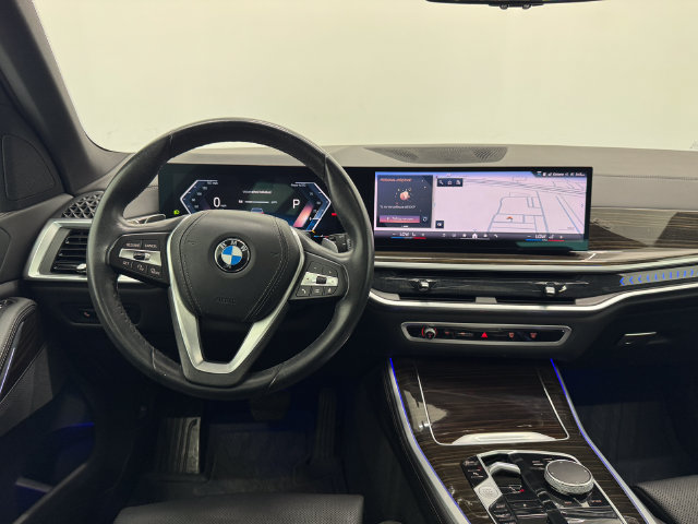 Used 2024 BMW X5 sDrive40i RWD image 3