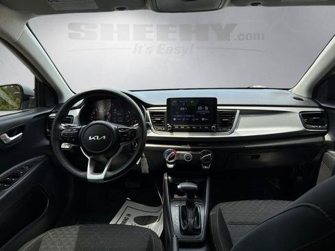 Used 2022 Kia Rio S FWD image 3