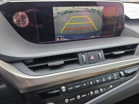 Used 2021 Lexus ES 350 w/ Premium Package FWD image 33