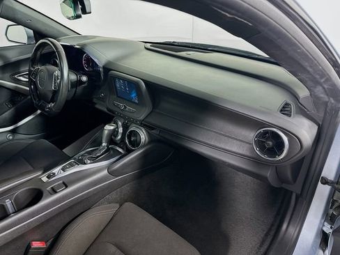 Used 2018 Chevrolet Camaro LT image 26