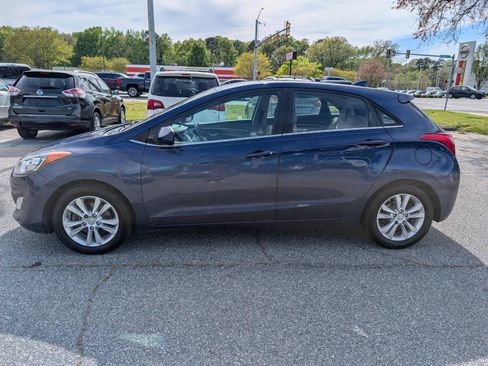 Used 2013 Hyundai Elantra GT FWD image 2