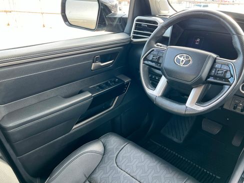 Used 2024 Toyota Tundra Limited image 12