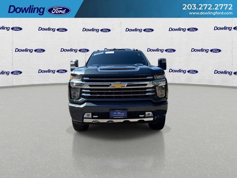 Used 2020 Chevrolet Silverado 3500 High Country w/ Z71 Off-Road Package AWD/4WD image 3