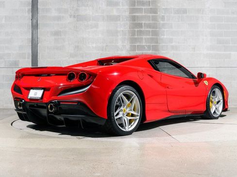 Used 2023 Ferrari F8 Tributo RWD image 37