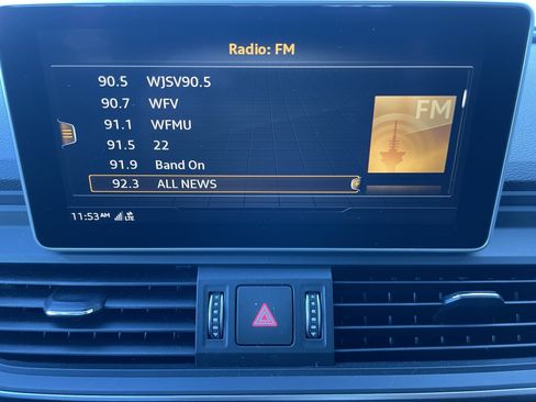 Used 2018 Audi Q5 Premium Plus image 29