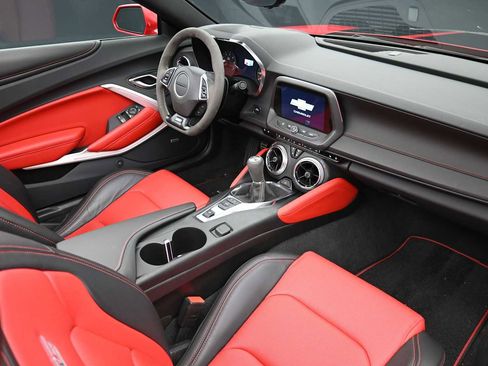 Used 2023 Chevrolet Camaro SS RWD image 21