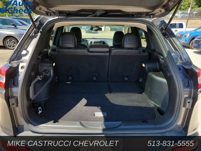 Used 2017 Jeep Cherokee Limited w/ Trailer Tow Group AWD/4WD image 30