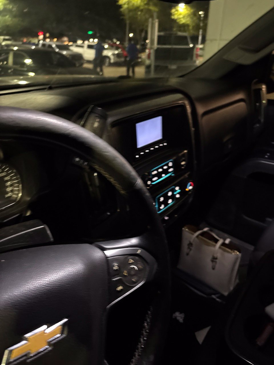 Used 2014 Chevrolet Silverado 1500 LT w/ Texas Edition, 1LT Trim RWD image 15