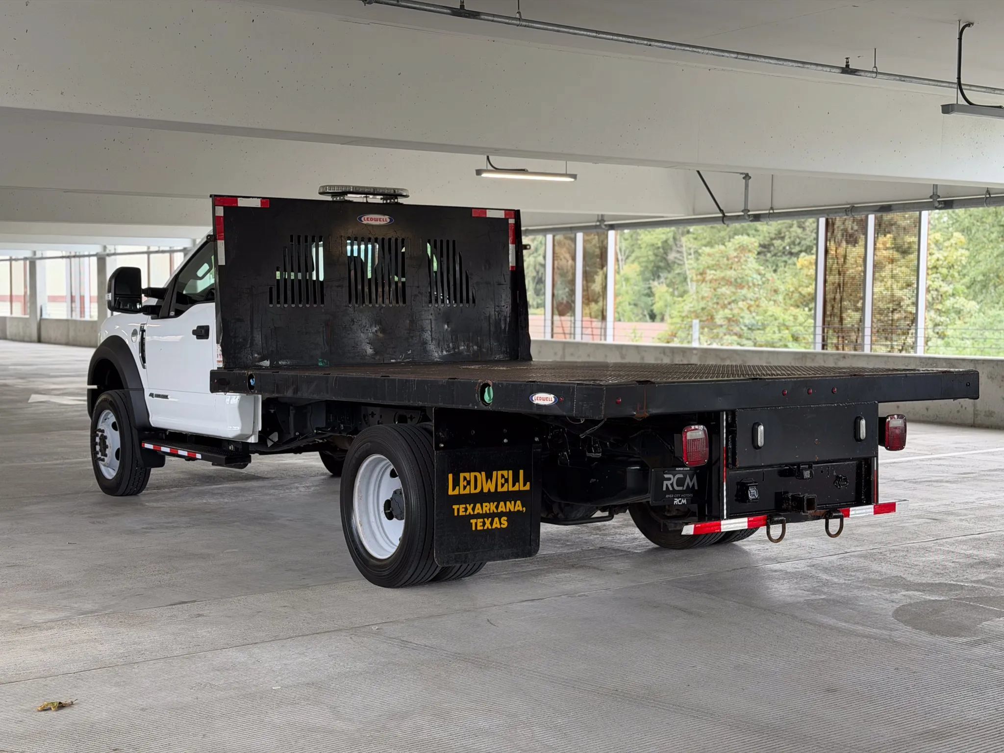 Used 2019 Ford F550 4x4 Regular Cab Super Duty image 7