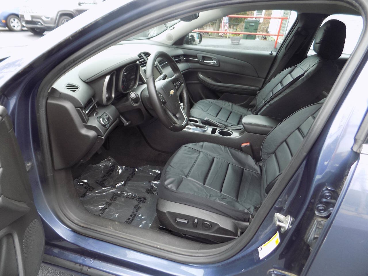 Used 2014 Chevrolet Malibu LT FWD image 11