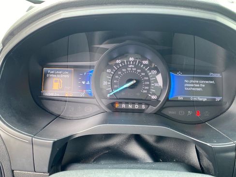 Used 2022 Ford Edge Titanium w/ Class II Trailer Tow Package image 18