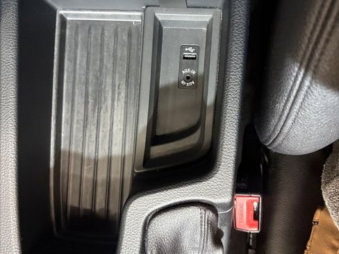 Used 2015 BMW 328i Gran Turismo xDrive image 18