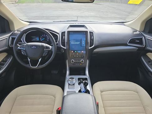 Used 2021 Ford Edge SEL w/ Convenience Package image 10
