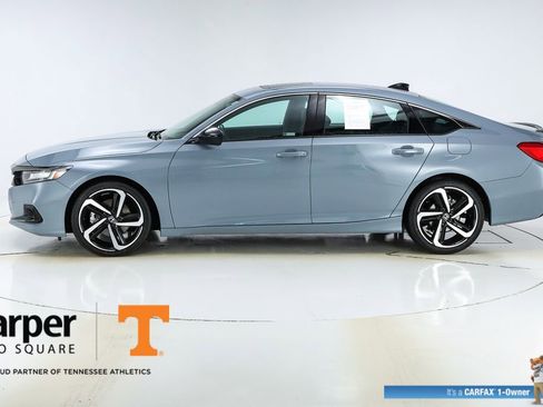 Used 2021 Honda Accord Sport image 2