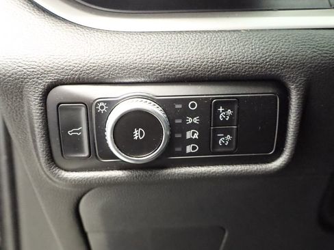 Used 2023 Ford Explorer XLT w/ Equipment Group 202A image 35