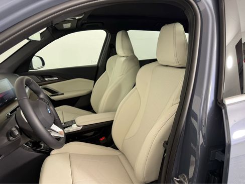 New 2026 BMW X1 xDrive28i w/ Technology Package image 11