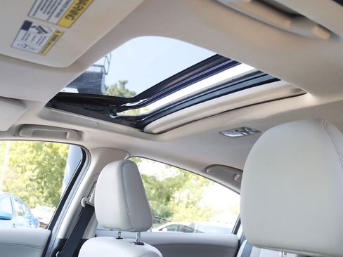 Used 2016 Honda HR-V EX-L image 31