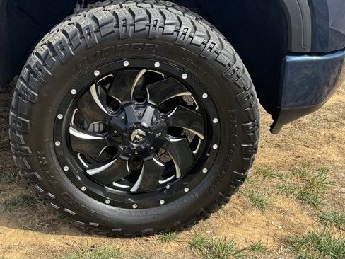 Used 2019 GMC Sierra 1500 AT4 w/ Off Road Performance Package image 5