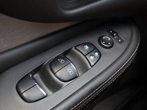 Certified 2023 Nissan Murano SL w/ SL Moonroof Package AWD/4WD image 20
