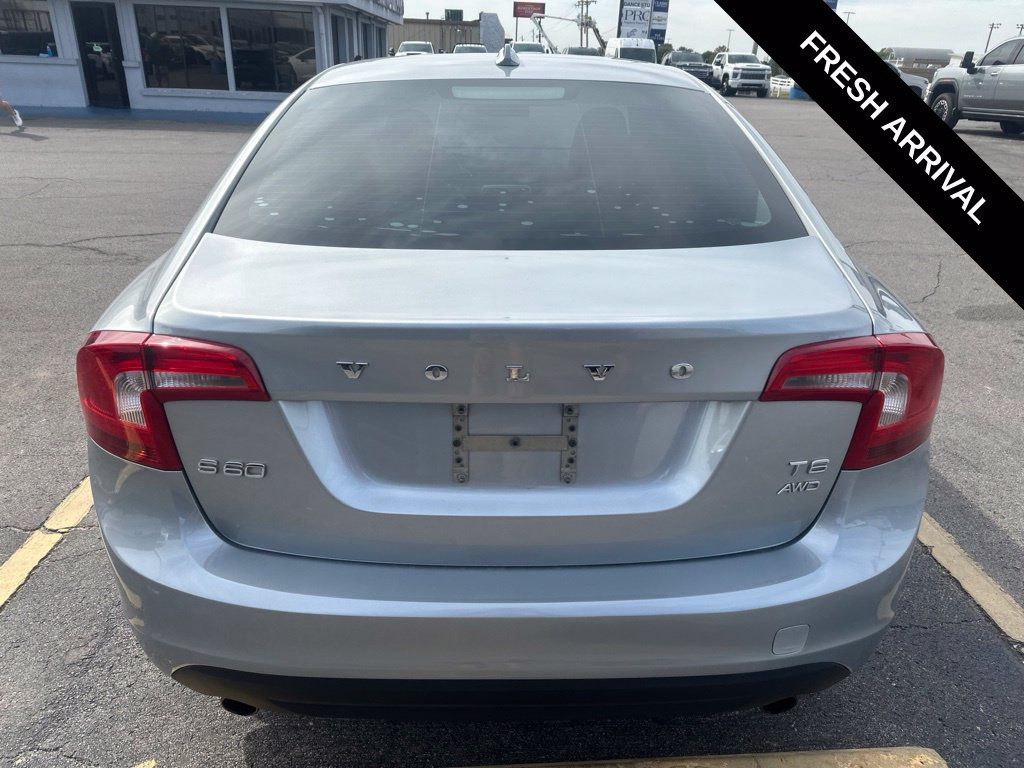 Used 2011 Volvo S60 T6 AWD/4WD image 4