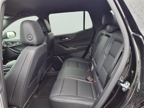 New 2026 Chevrolet Equinox LT w/ Convenience Package II FWD image 15