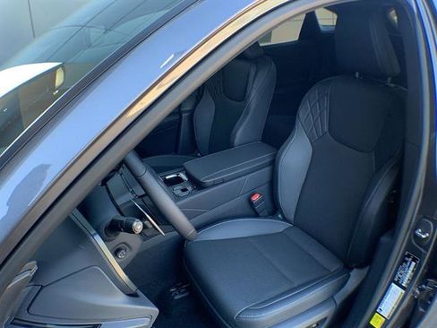 Used 2025 Lexus RX 350 Premium image 11