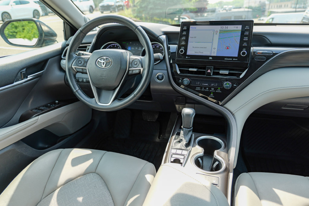 Used 2023 Toyota Camry XLE w/ Navigation Package AWD/4WD image 41