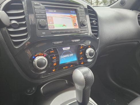 Used 2012 Nissan Juke SL AWD/4WD image 27