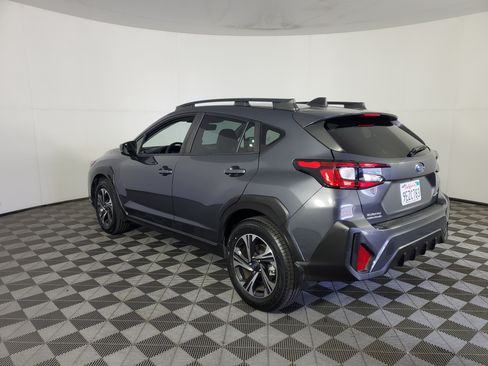 Used 2024 Subaru Crosstrek 2.0i Premium AWD/4WD image 6