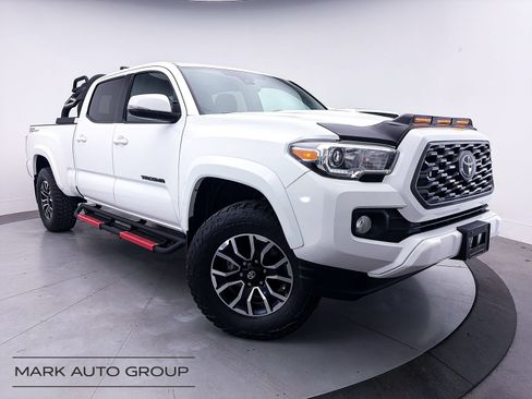 Used 2021 Toyota Tacoma TRD Sport w/ Technology Package RWD image 1