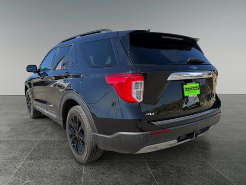 Certified 2023 Ford Explorer XLT w/ Equipment Group 202A AWD/4WD image 4