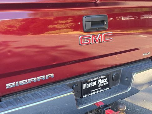 Used 2016 GMC Sierra 1500 SLE w/ SLE Value Package AWD/4WD image 12