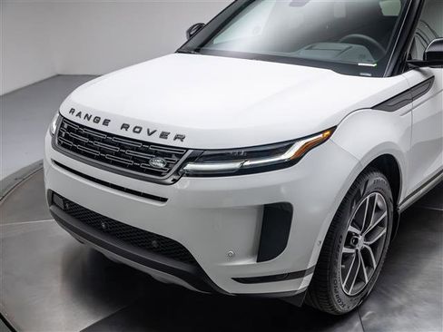 New 2026 Land Rover Range Rover Evoque S AWD/4WD image 9