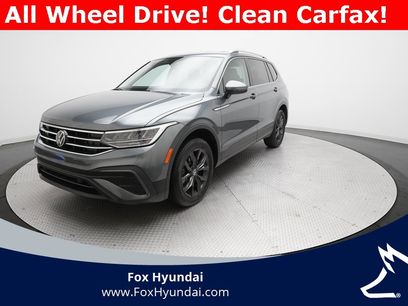 Used 2024 Volkswagen Tiguan SE