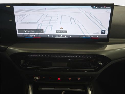 Certified 2025 BMW 230i Coupe w/ M Sport Package image 18