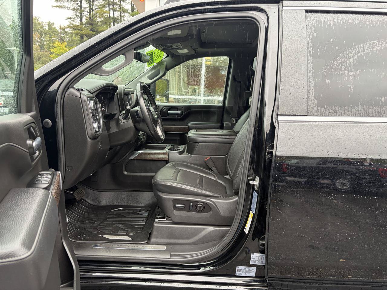 Used 2022 GMC Sierra 2500 Denali w/ Denali Ultimate Package AWD/4WD image 19