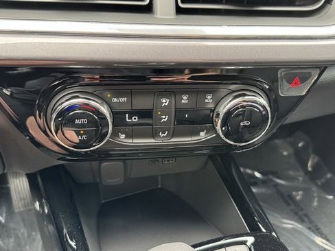 New 2025 Chevrolet Trax ACTIV image 8
