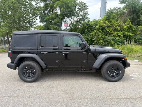 New 2026 Jeep Wrangler Unlimited Sport AWD/4WD image 6