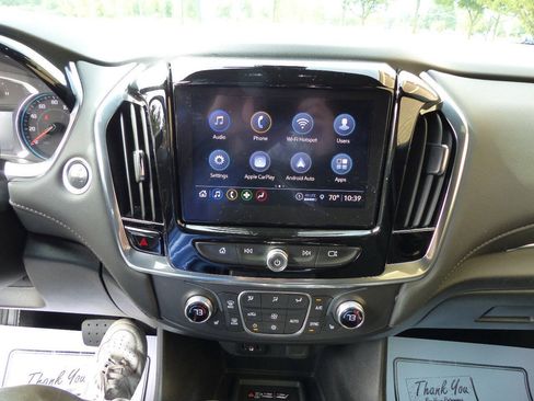 Used 2023 Chevrolet Traverse LT FWD image 29