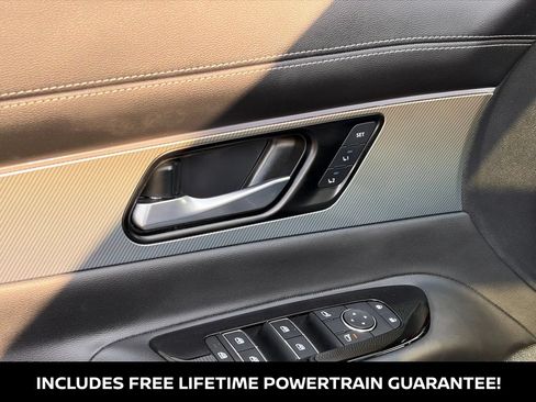 Certified 2025 Nissan Murano SL AWD/4WD image 14