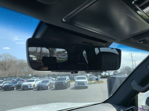 Certified 2025 Lexus LX 600 F Sport w/ Accessory Package (2T) image 27