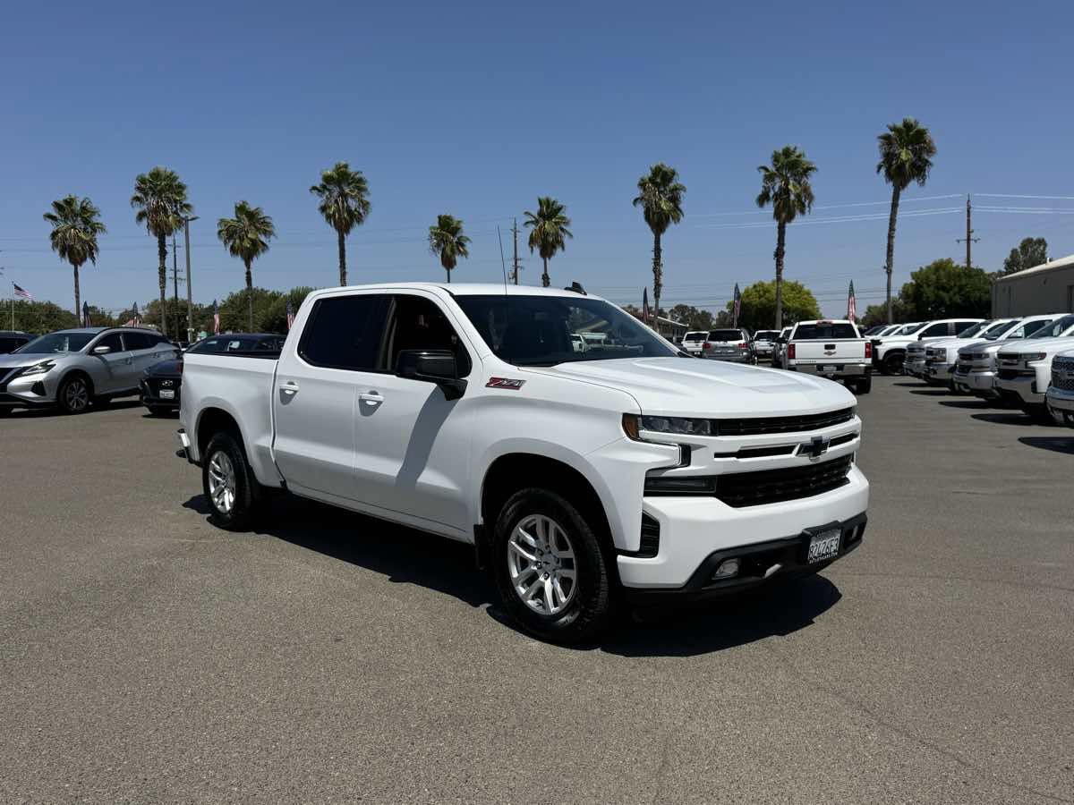 Used 2021 Chevrolet Silverado 1500 RST AWD/4WD image 2