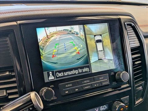 Used 2020 Nissan Titan PRO-4X w/ Pro-4x Convenience Package AWD/4WD image 18