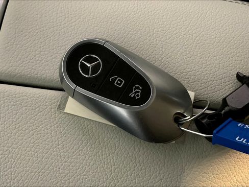 Used 2023 Mercedes-Benz C 300 4MATIC Sedan image 15