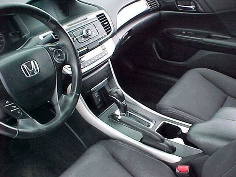 Used 2014 Honda Accord Sport image 21