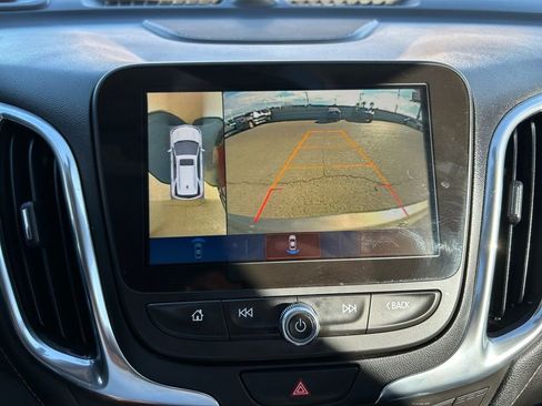 Used 2018 Chevrolet Equinox Premier image 26