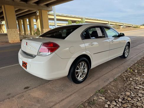 Used 2008 Saturn Aura XE image 3