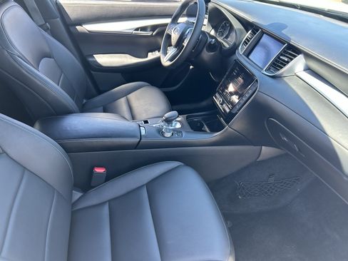 Used 2021 INFINITI QX50 Luxe w/ Appearance Package AWD/4WD image 12