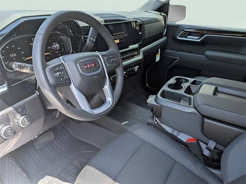 New 2026 GMC Sierra 1500 Elevation image 12
